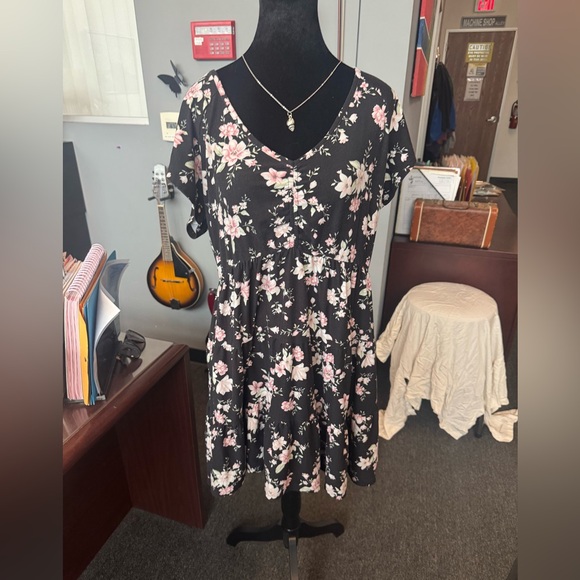 No Boundaries Women’s Dreas 3XL - Picture 1 of 5